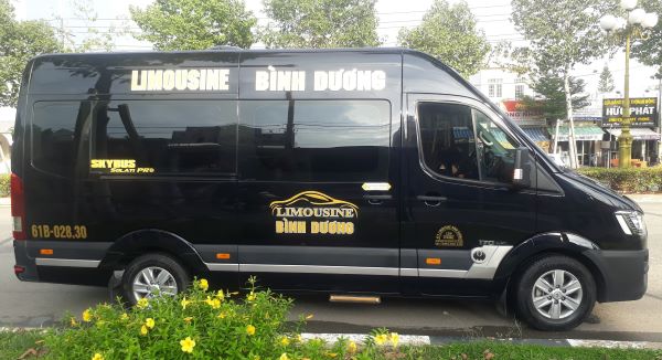 Xe Limousine Bình Dương
