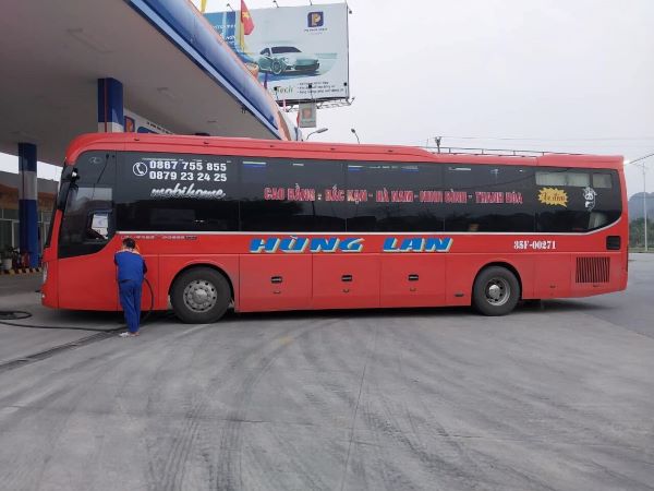 Xe Hùng Lan